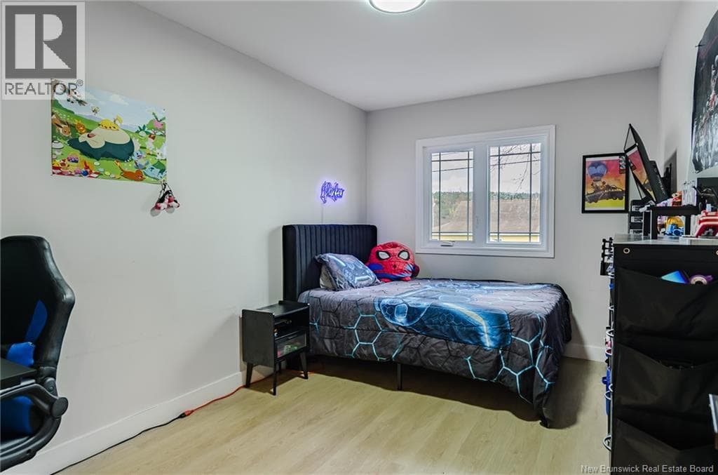 235 Highfield Avenue, photo 17