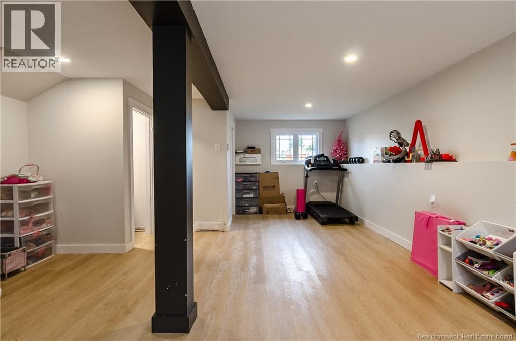 235 Highfield Avenue, photo 19
