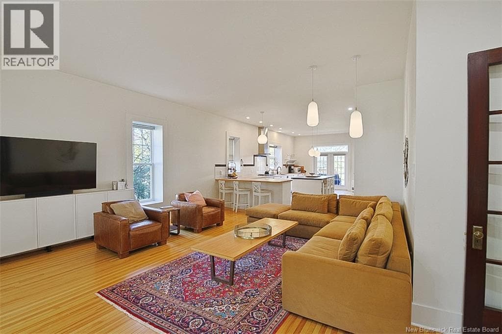 357 Dufferin Row, photo 16