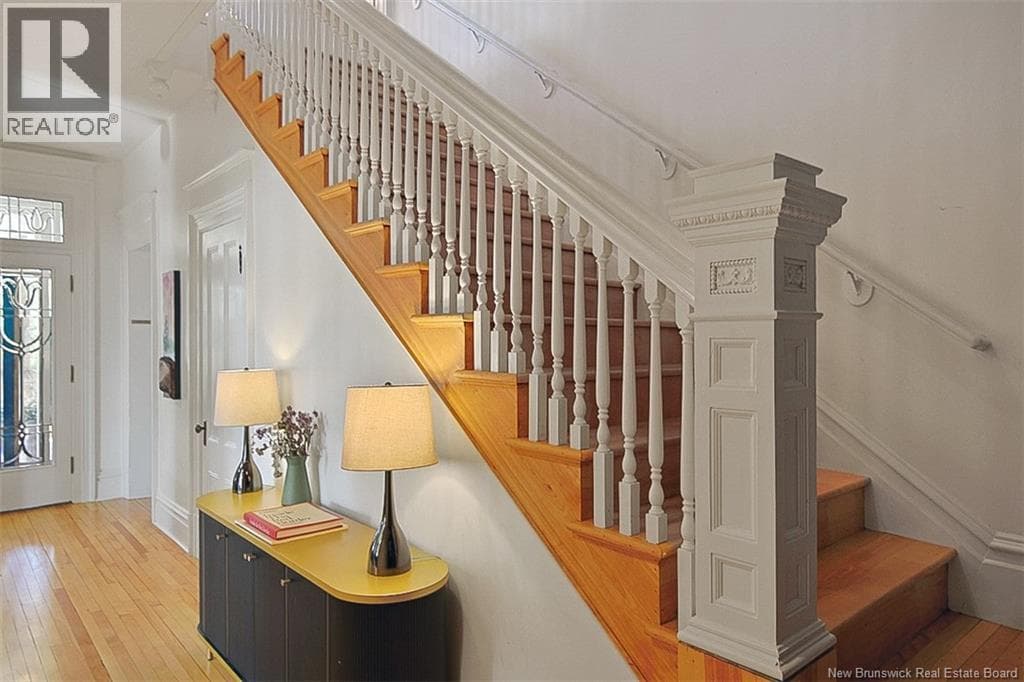 357 Dufferin Row, photo 23