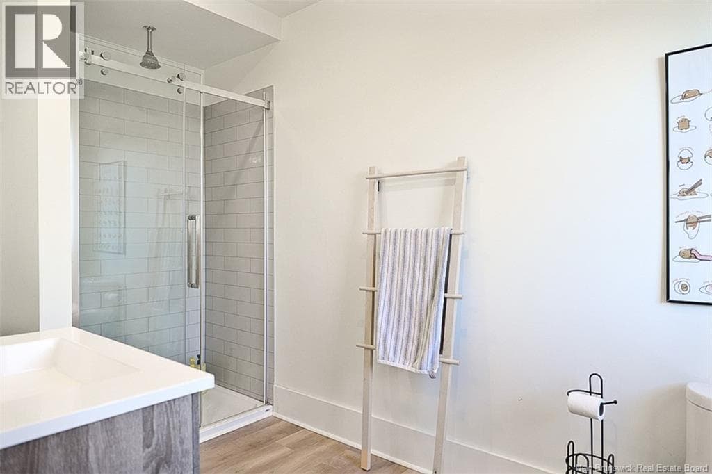 357 Dufferin Row, photo 30
