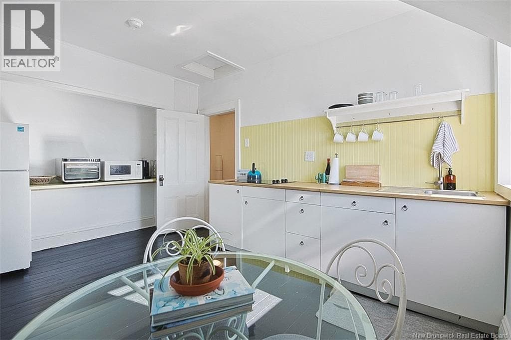 357 Dufferin Row, photo 41