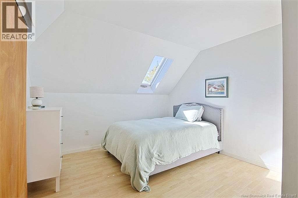 357 Dufferin Row, photo 44