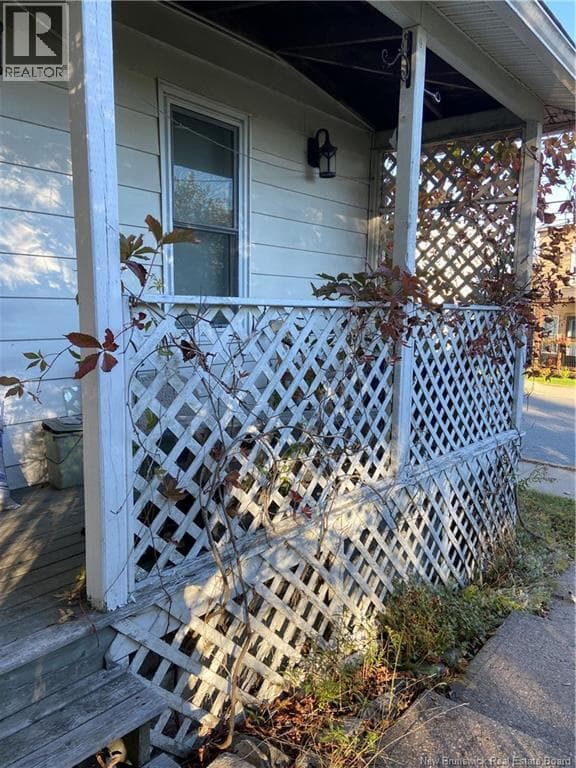 11 Rope Walk Road, photo 37