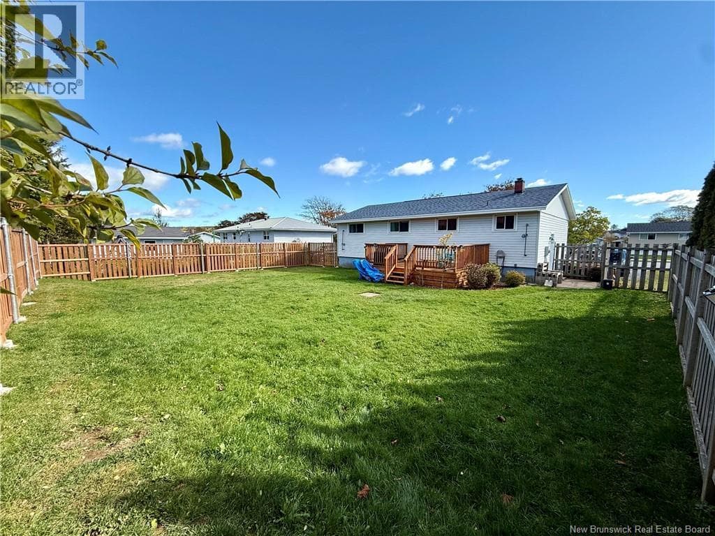 611 Bonita Avenue, photo 5