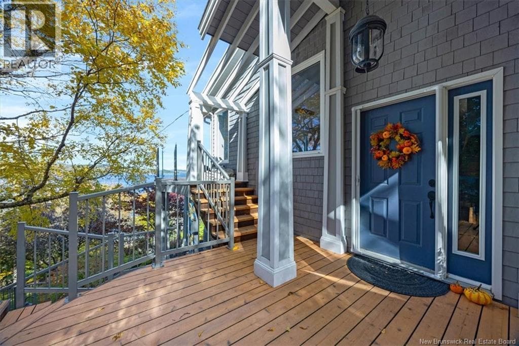50 Beach Road, photo 5