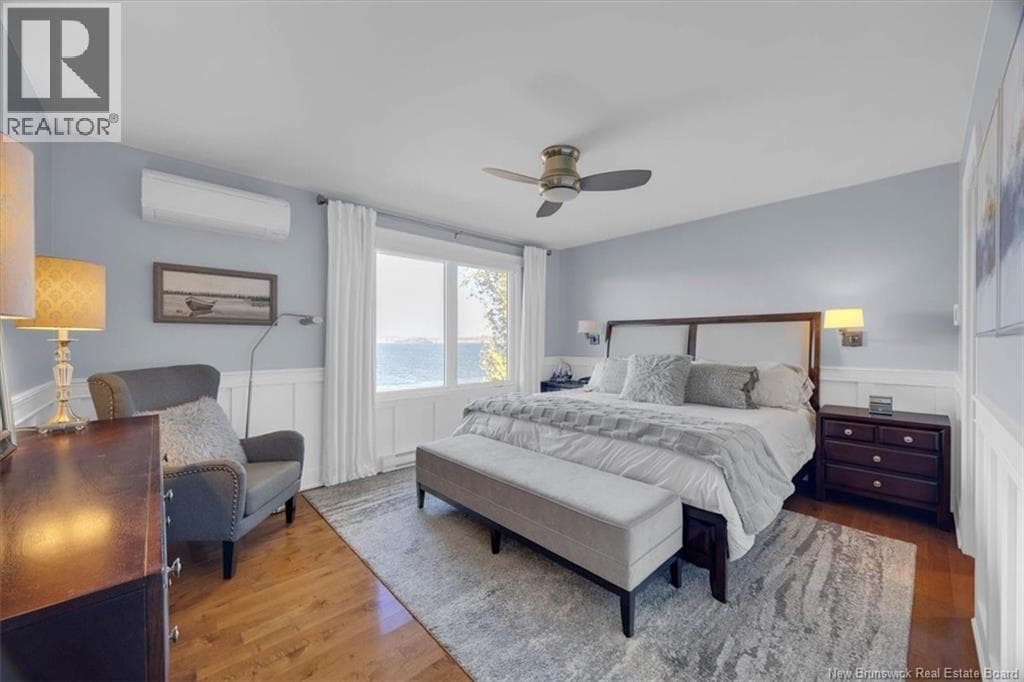 50 Beach Road, photo 21