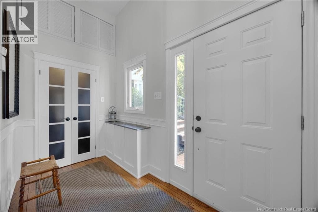 50 Beach Road, photo 6