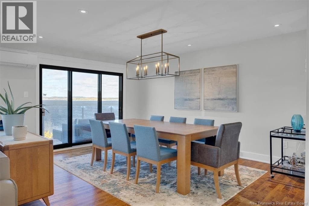 50 Beach Road, photo 12