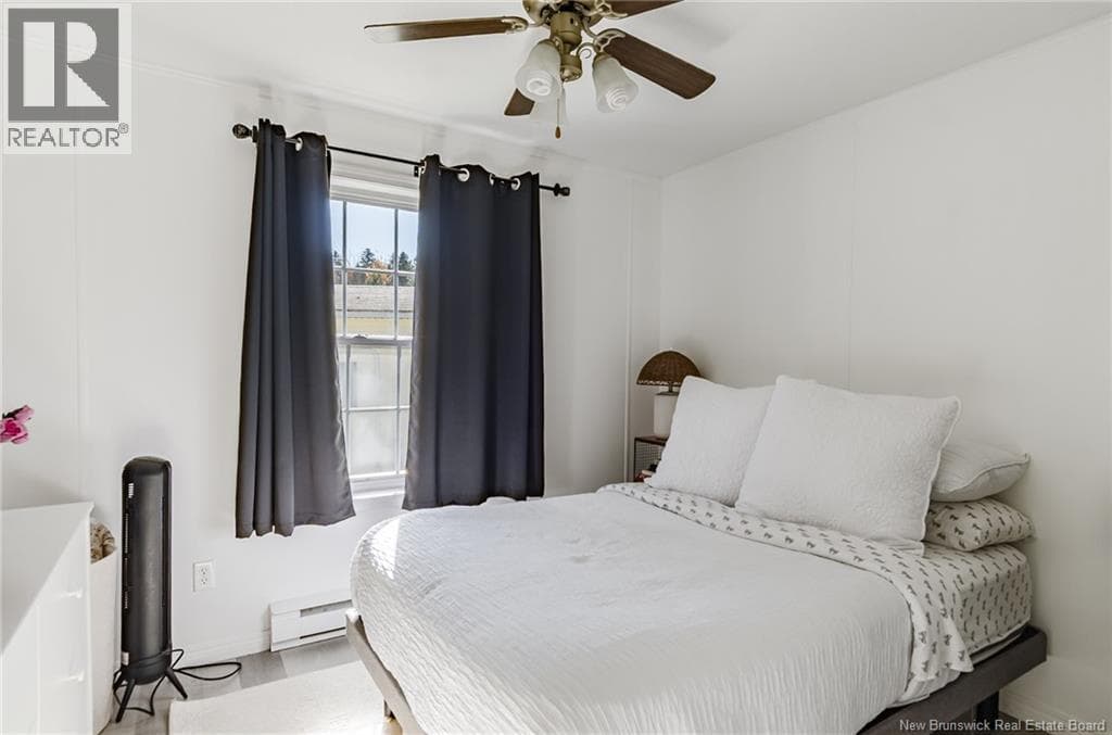 84 Butternut Lane, photo 18