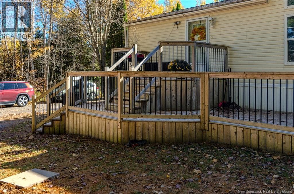 84 Butternut Lane, photo 25