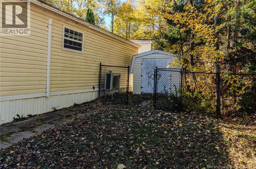84 Butternut Lane, photo 27