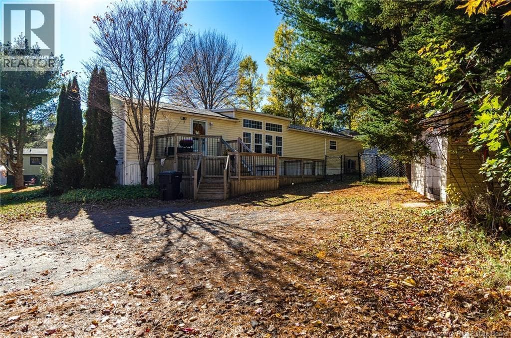 84 Butternut Lane, photo 5