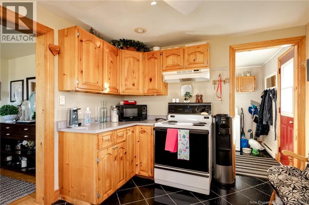 10-14 Seacoast Lane, photo 5