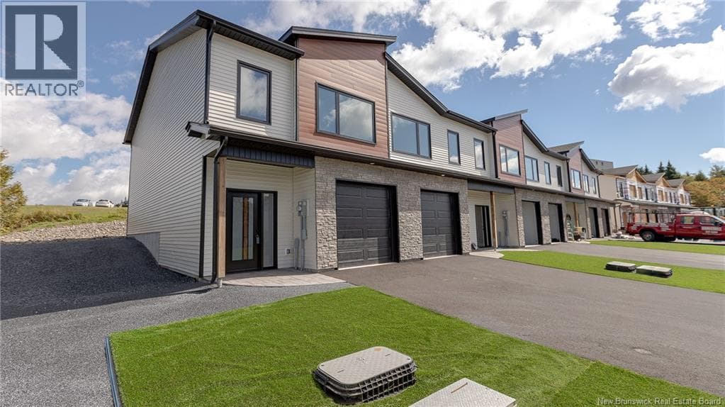 50 Oakhill Crescent, photo 2