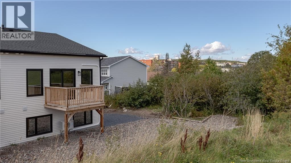 50 Oakhill Crescent, photo 41