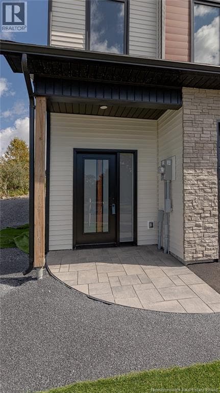 48 Oakhill Crescent, photo 3