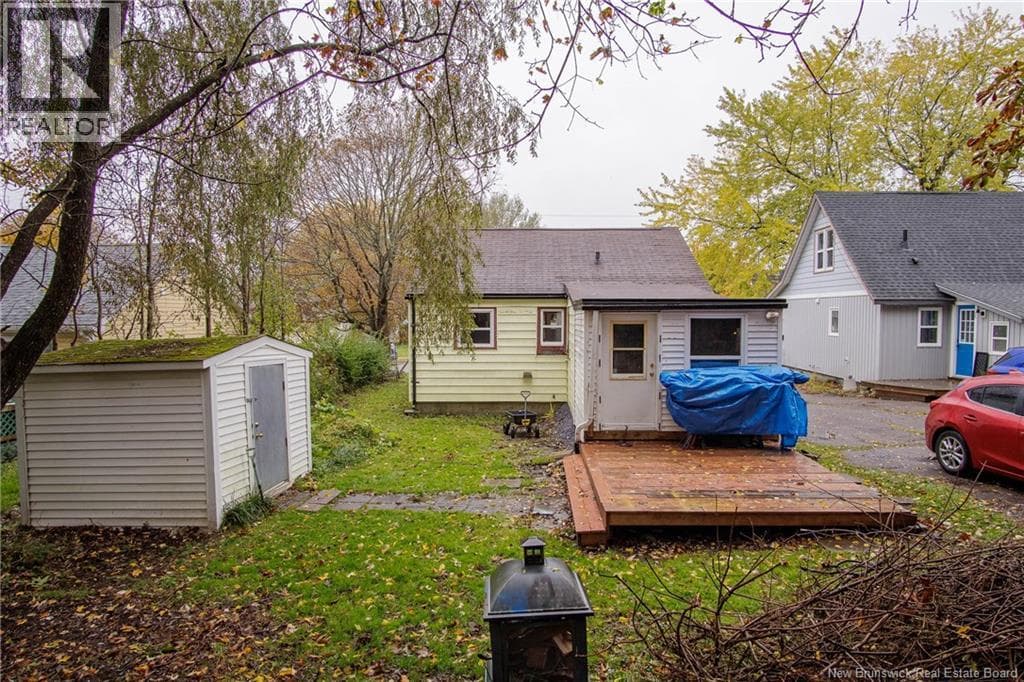 34 Currie Avenue, photo 28