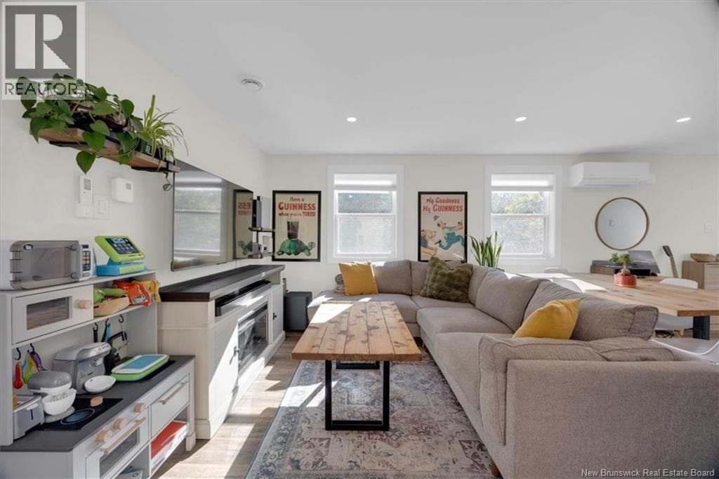 83 Holly Lane, photo 6
