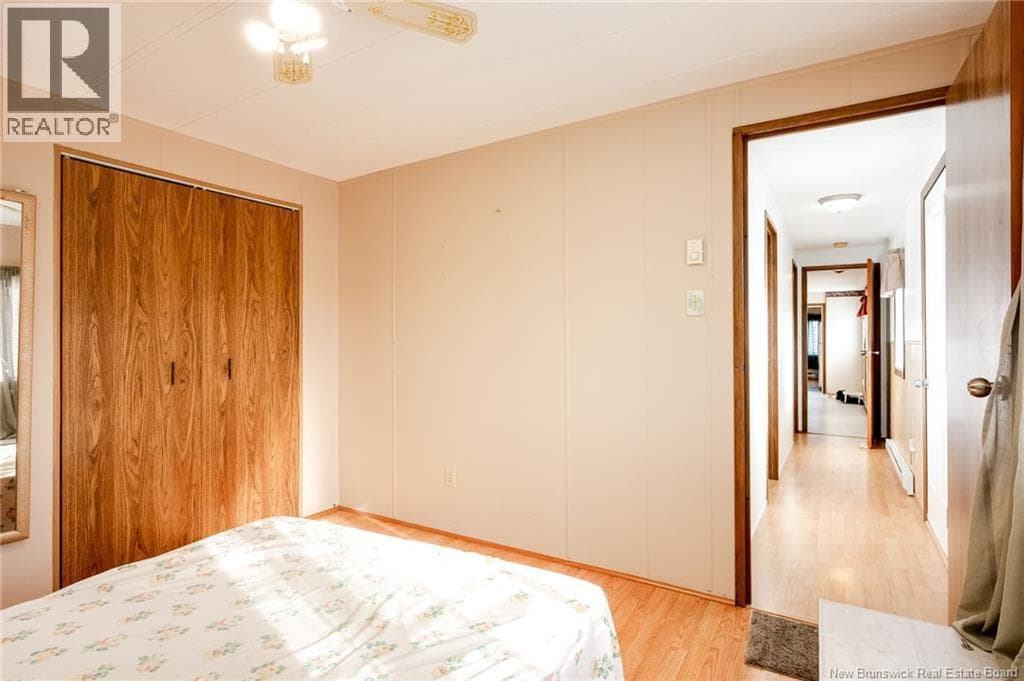 72 Violet Street, photo 18