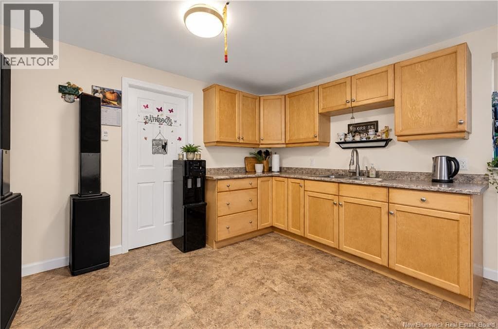 507 Milford Road, photo 16