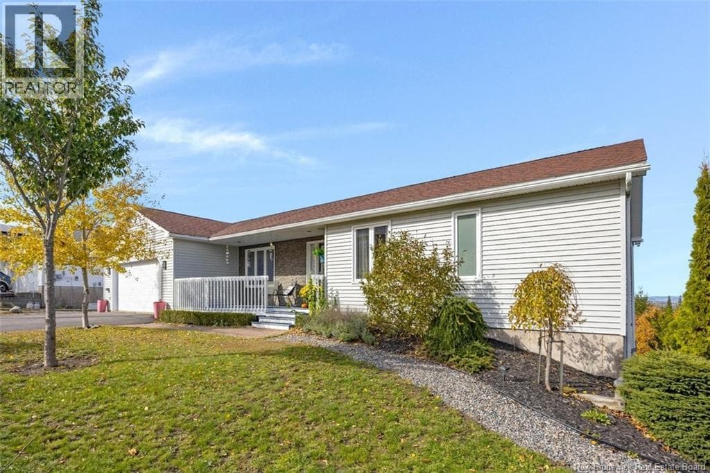 38 Edgemount Drive, photo 2
