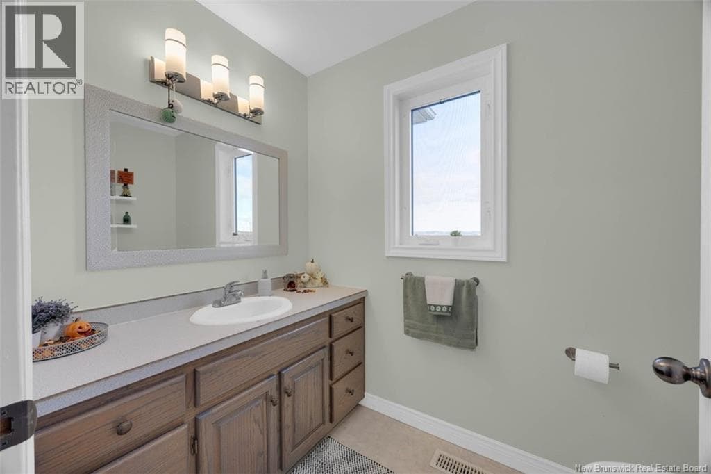38 Edgemount Drive, photo 26
