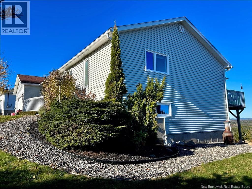 38 Edgemount Drive, photo 3