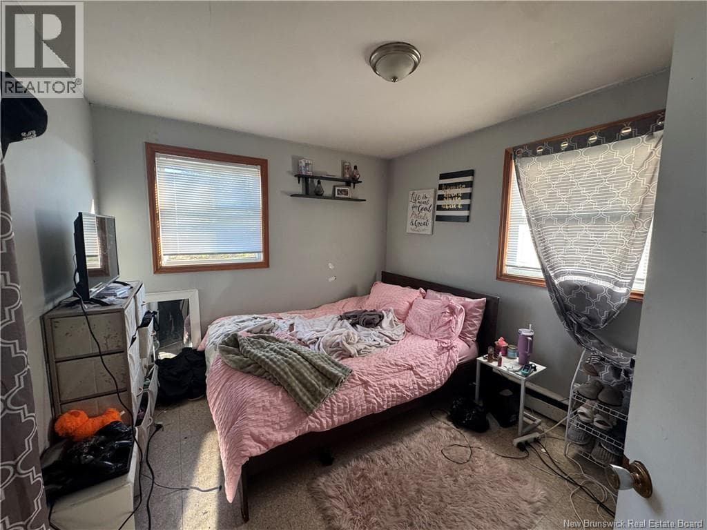 70-72 Spruce Avenue, photo 13