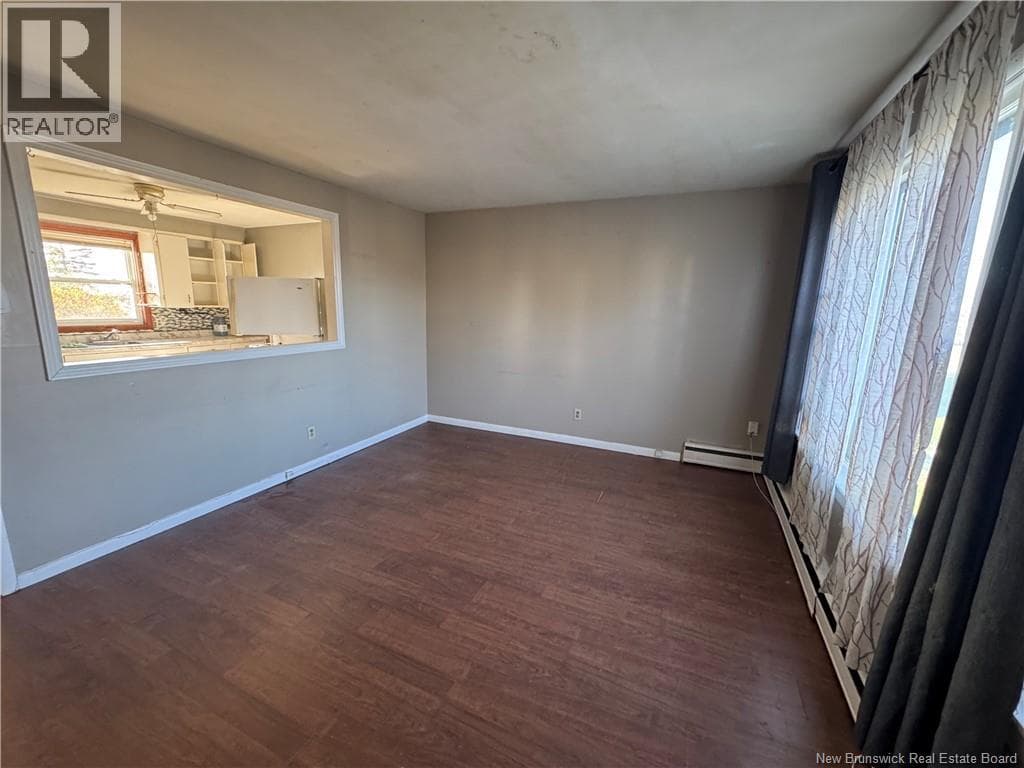70-72 Spruce Avenue, photo 17