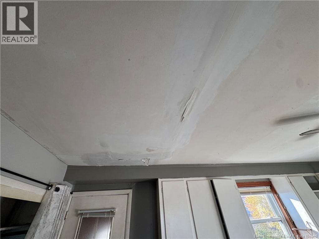 70-72 Spruce Avenue, photo 21