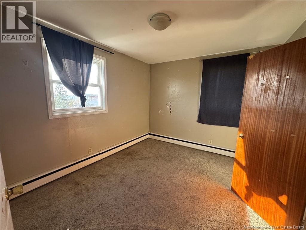 70-72 Spruce Avenue, photo 24