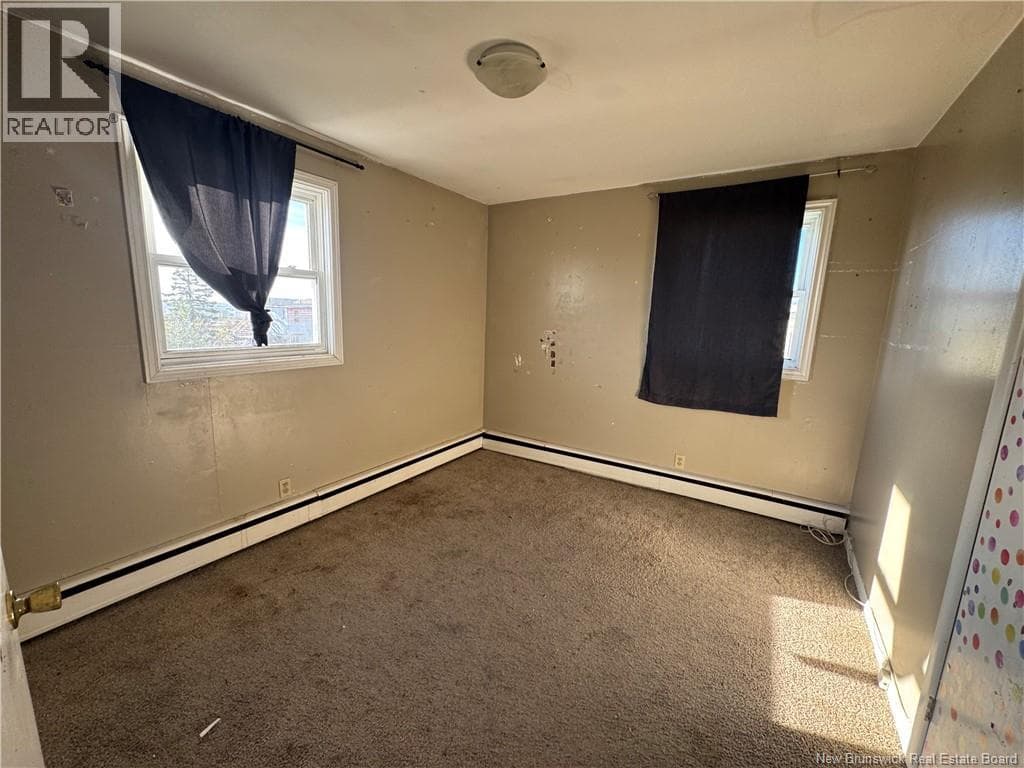 70-72 Spruce Avenue, photo 3
