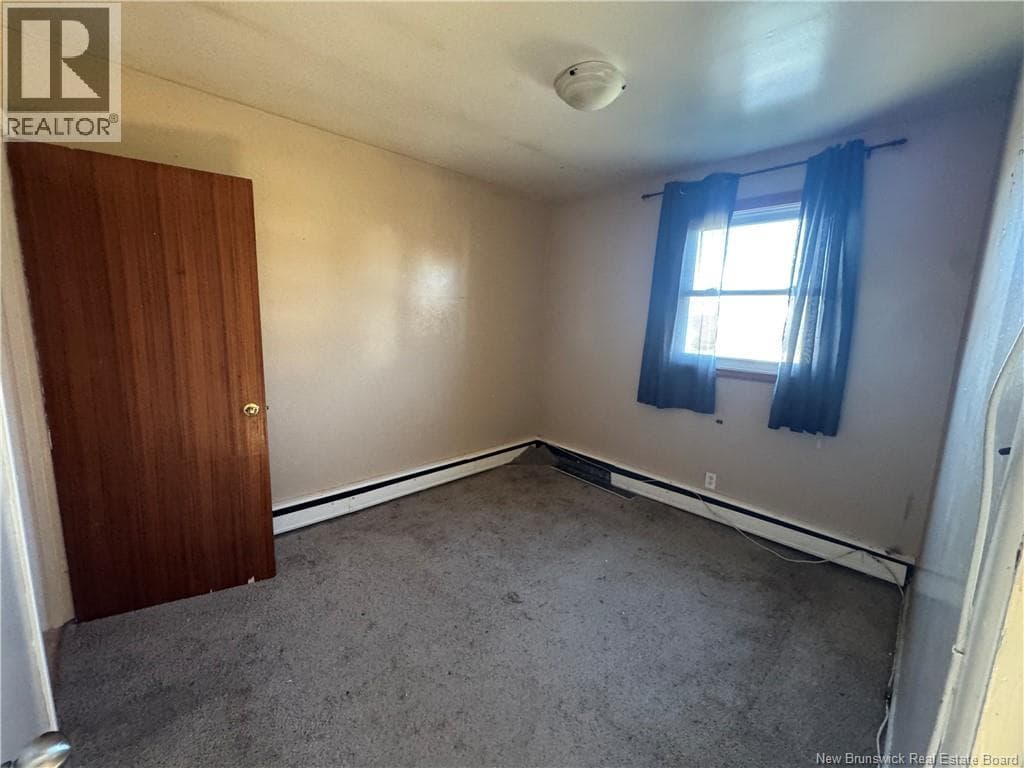 70-72 Spruce Avenue, photo 4