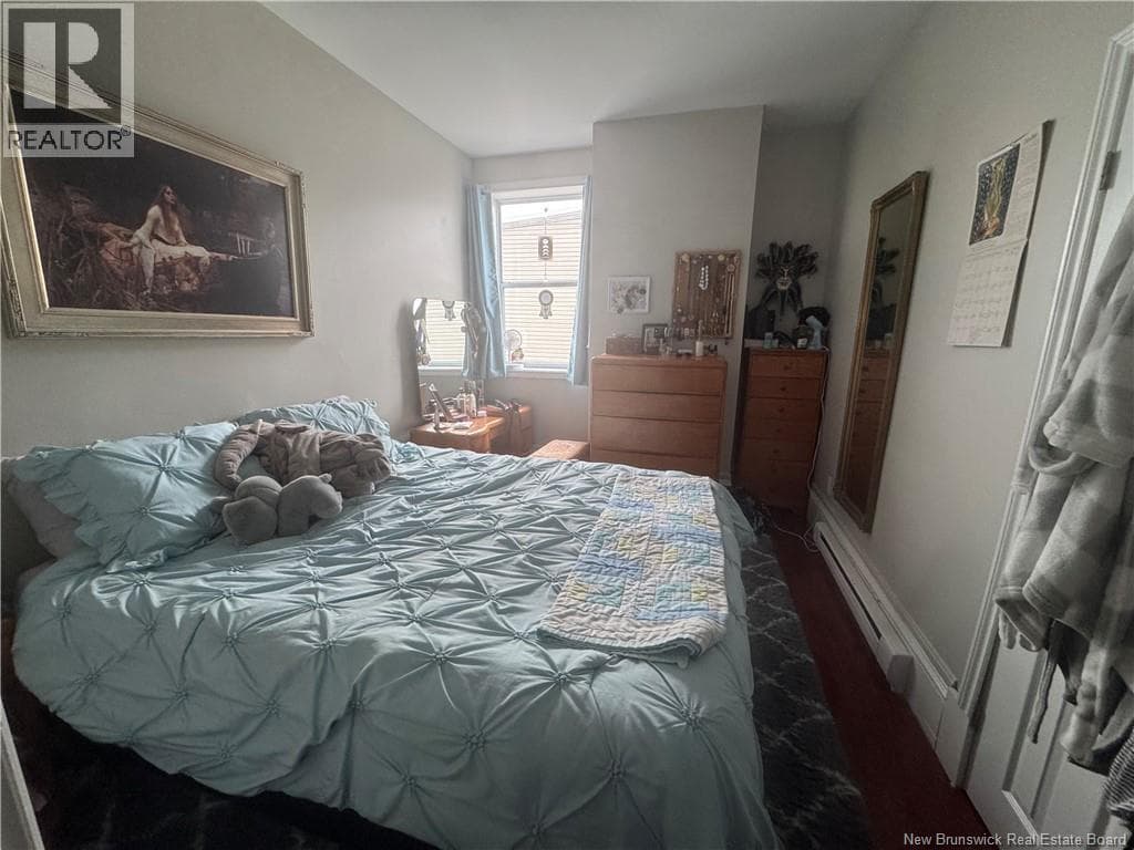 160 Charlotte Street, photo 9
