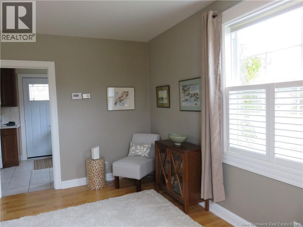 692 Dunn Avenue, photo 15