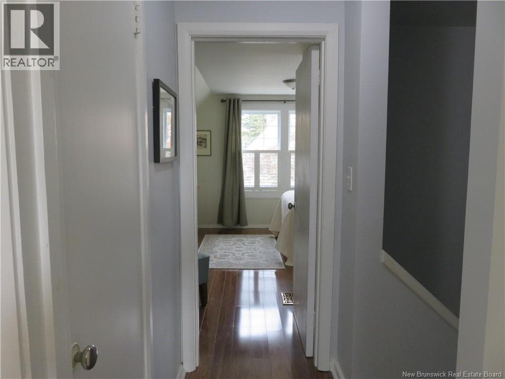 692 Dunn Avenue, photo 27