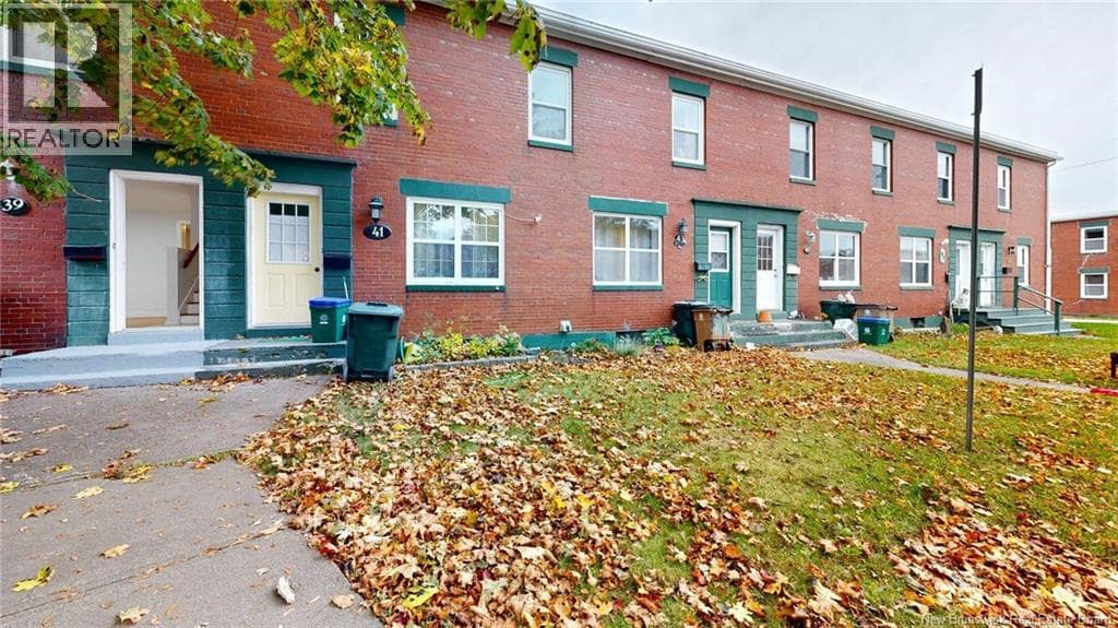 39 McKenna Crescent, photo 3