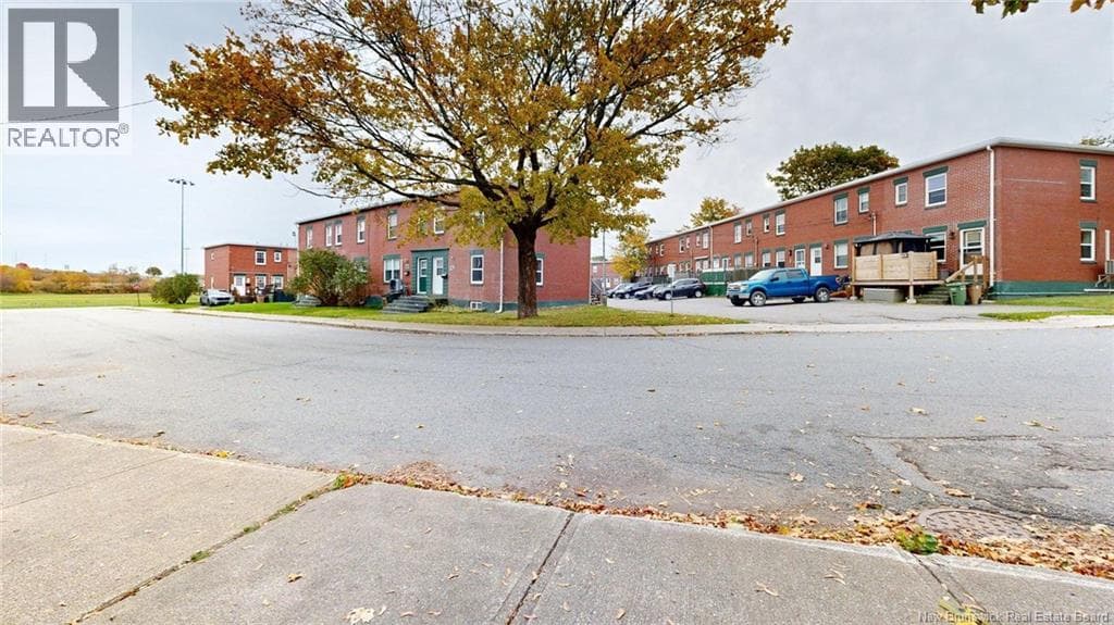 39 McKenna Crescent, photo 31