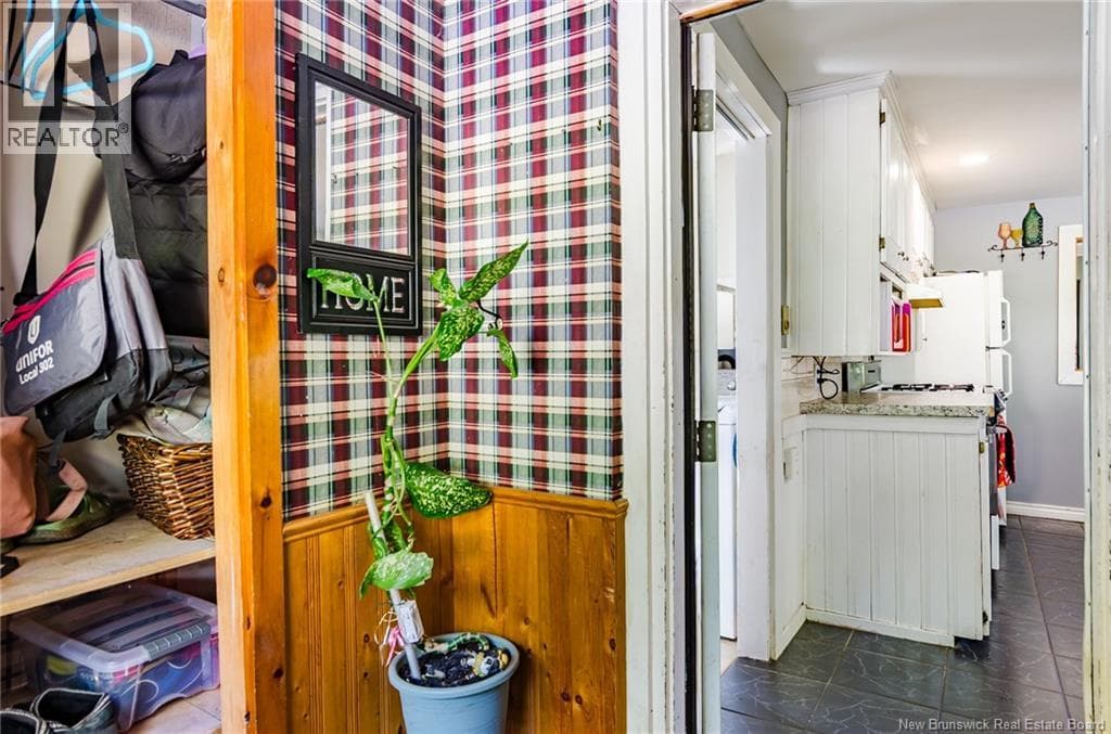 137 Lawrence Long Road, photo 16