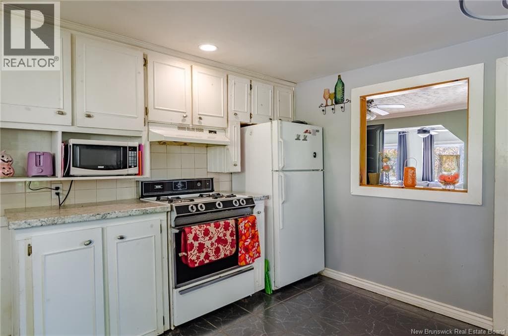 137 Lawrence Long Road, photo 6