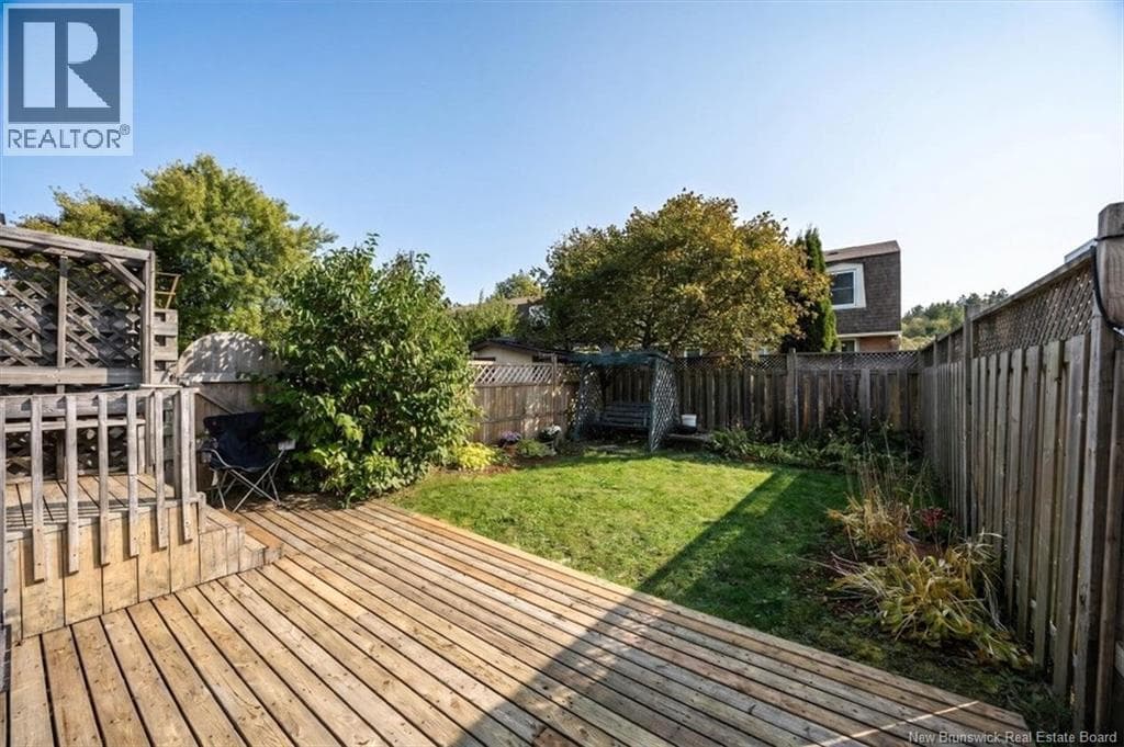 14 Hampton Manor, photo 5