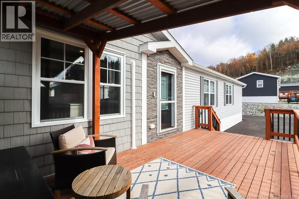 50 Rex Hurley Boulevard, photo 41