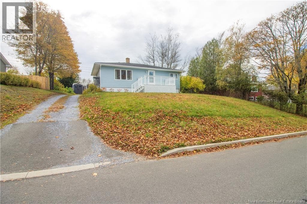 28 Morley Crescent