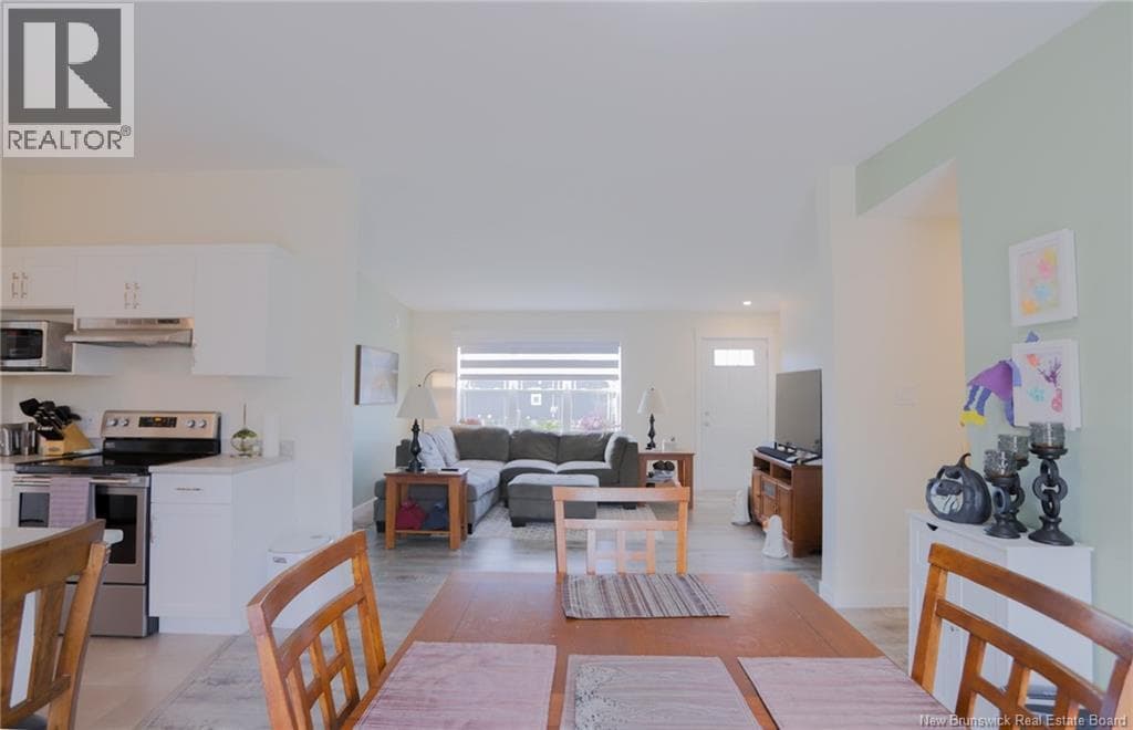 40 Ella Crescent, photo 9