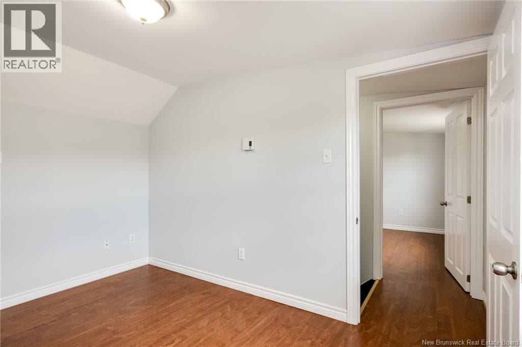 75 Parks Street Extension, photo 18