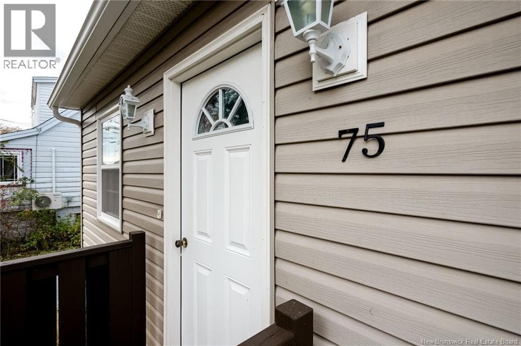 75 Parks Street Extension, photo 2