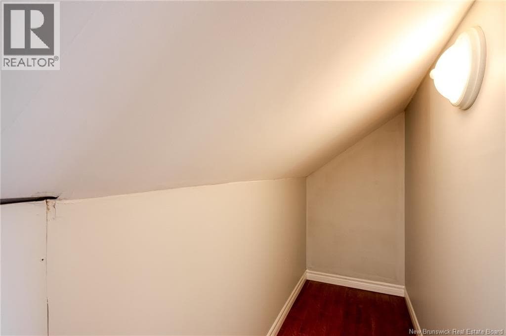 75 Parks Street Extension, photo 20