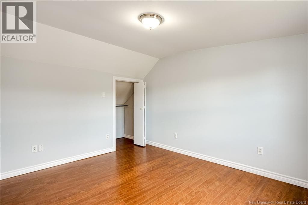 75 Parks Street Extension, photo 21