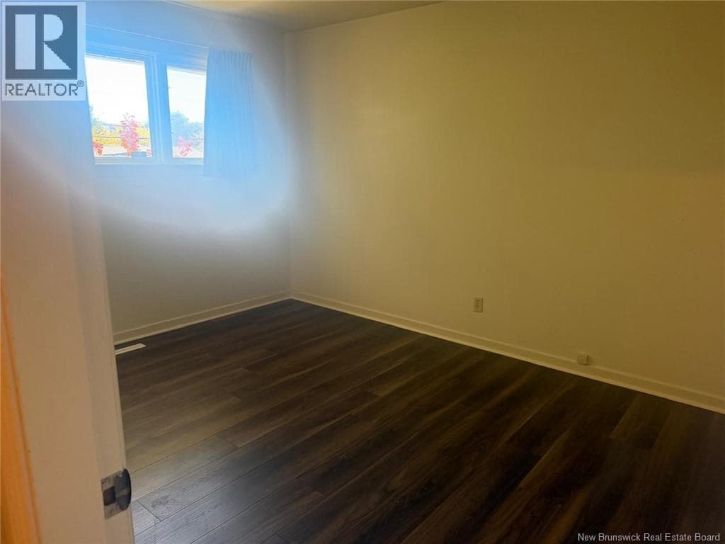 21 Bedell Avenue, photo 18